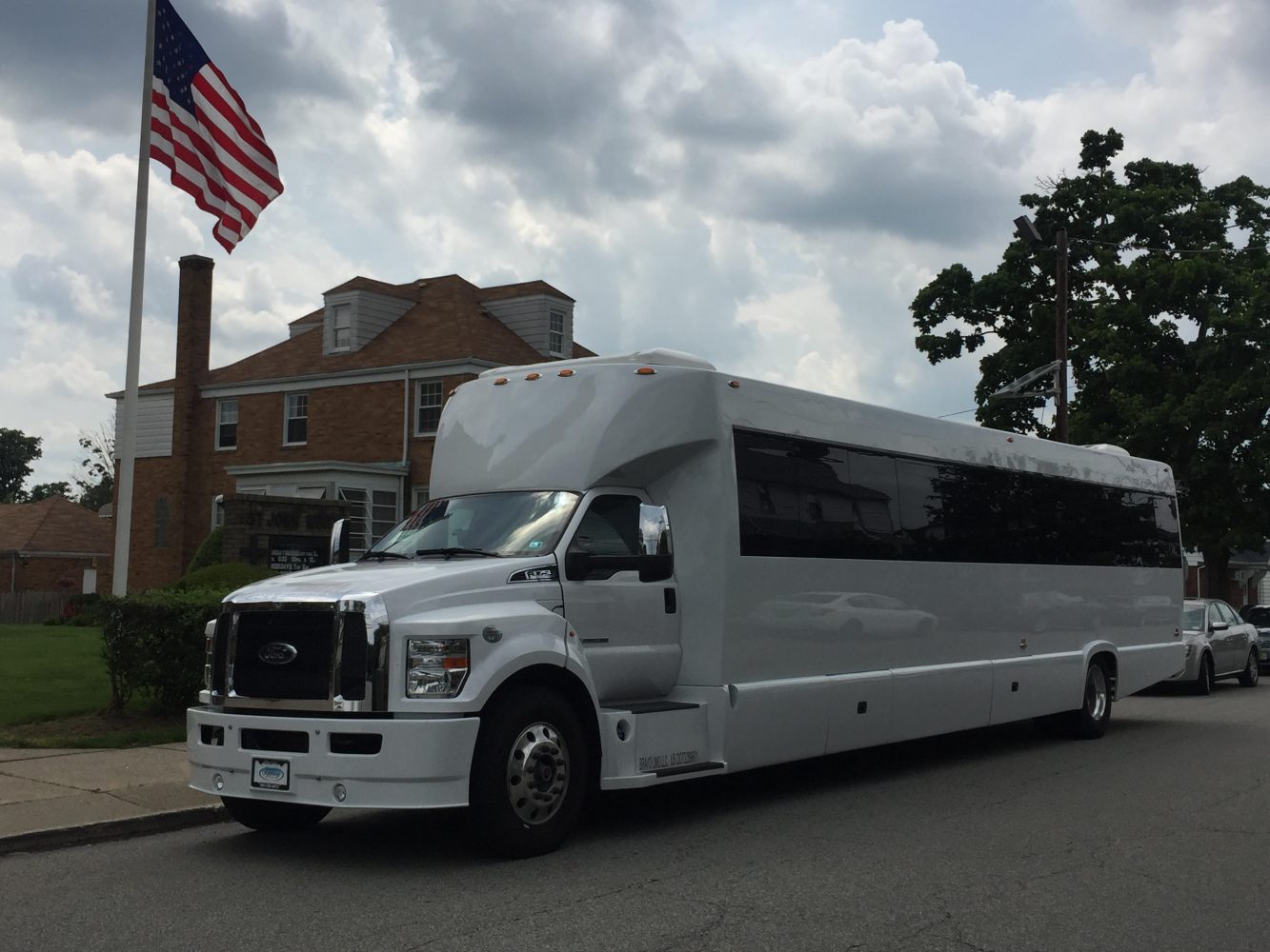Ford F 750 Party Bus N